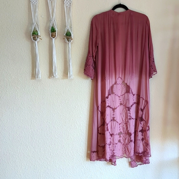 Tiare Hawaii Jagger Embroidered Floral Dyed Kimono NWT OS - Picture 6 of 17